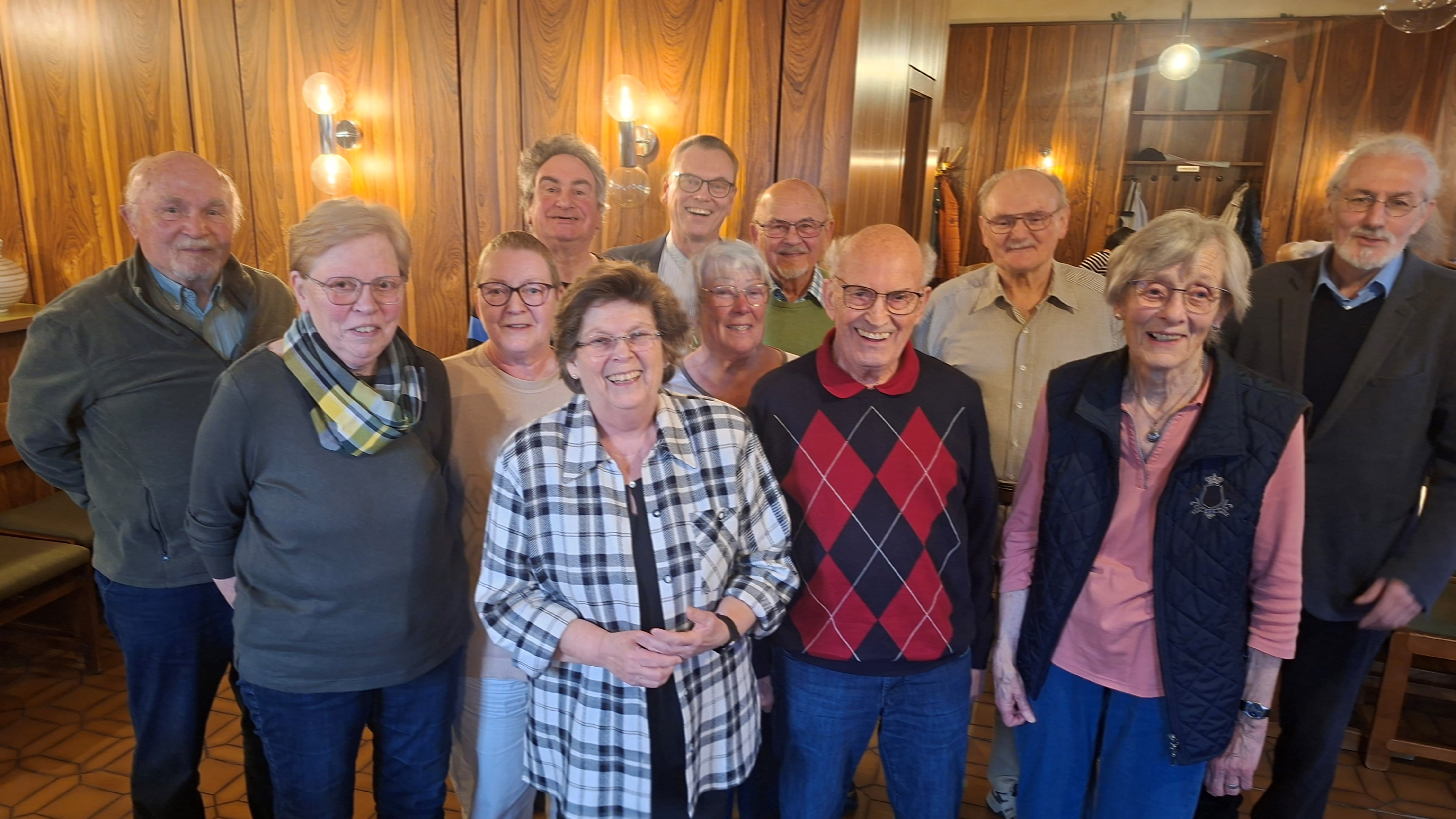  Vorsitzende einstimmig wiedergewählt